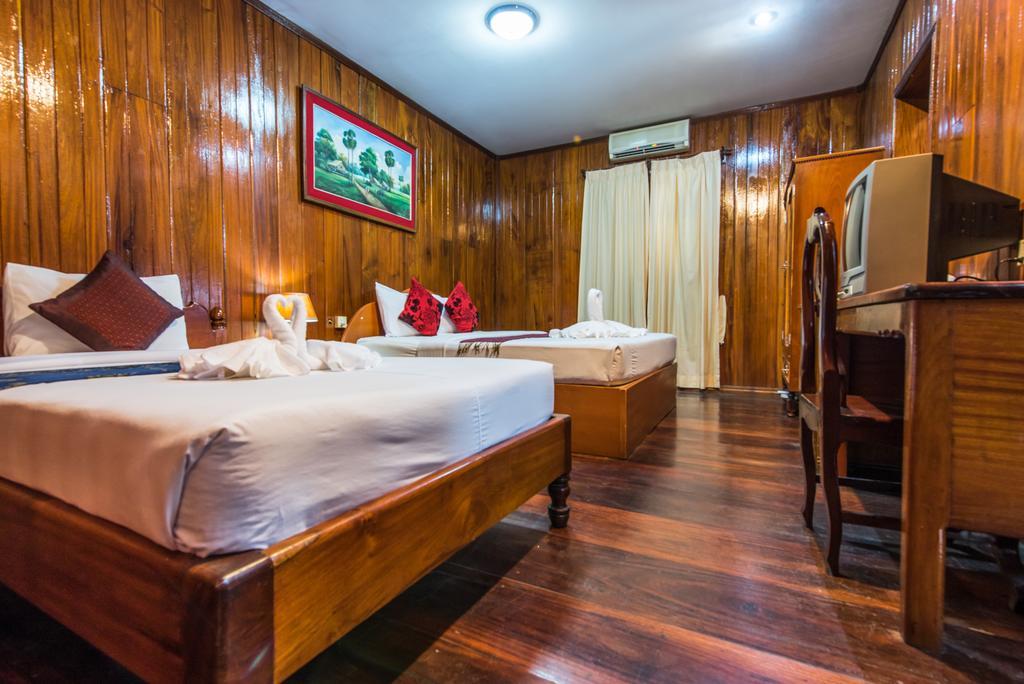 Neak Pean Hotel - Wooden House Siem Reap Esterno foto